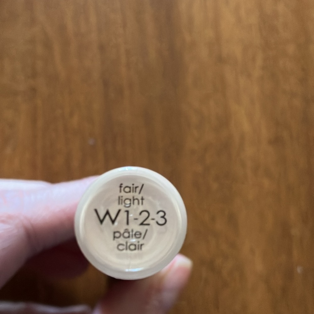 True Match W1 powder compact & W 1 2 3 blendable correcter Bundle of 2 - Picture 4 of 6
